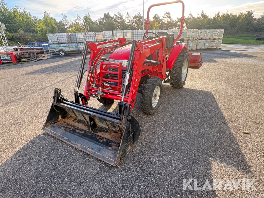 Traktor med frontlæsser Dongfeng DF40G2
