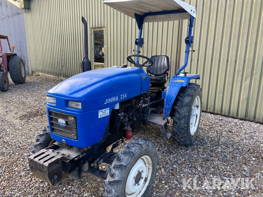 Traktor Jinma 254