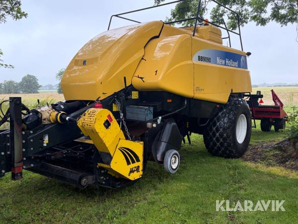 Ballepresser New Holland BB9090