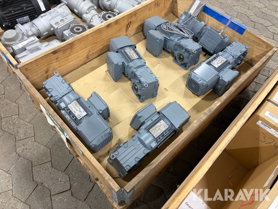 Elmotorer med gearmotorer / snekkegearmotorer SEW WA30 6 styk
