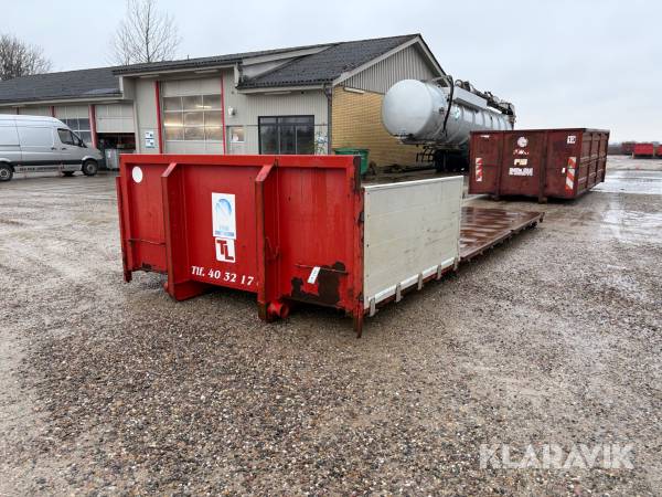 Container