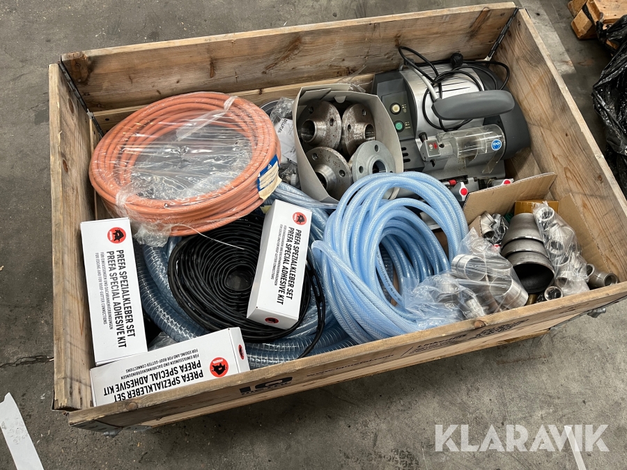 Lot - nøglemaskine, slanger og fittings