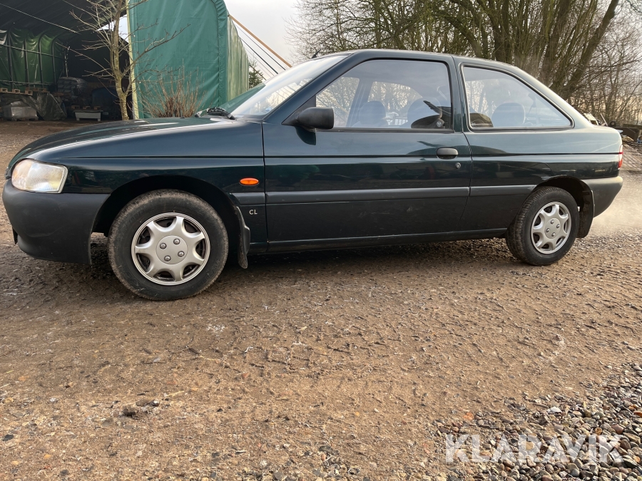 Bil Ford Escort 1,6 3 dørs