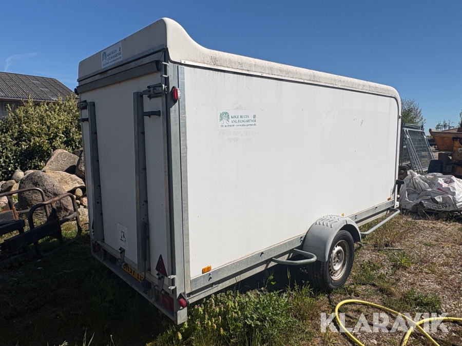 Lukket trailer Brenderup C05