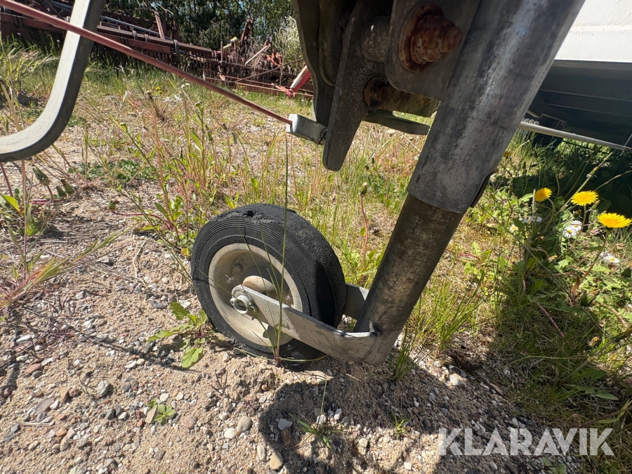 Lukket trailer Brenderup C05