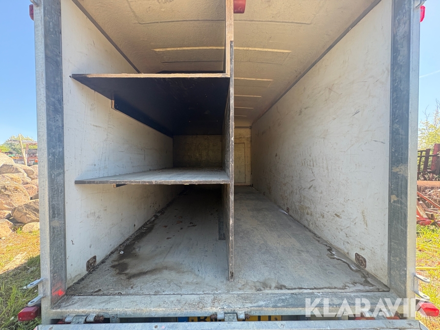Lukket trailer Brenderup C05