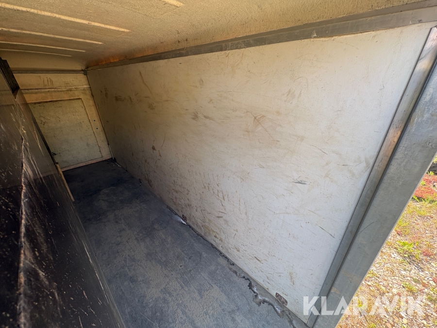 Lukket trailer Brenderup C05