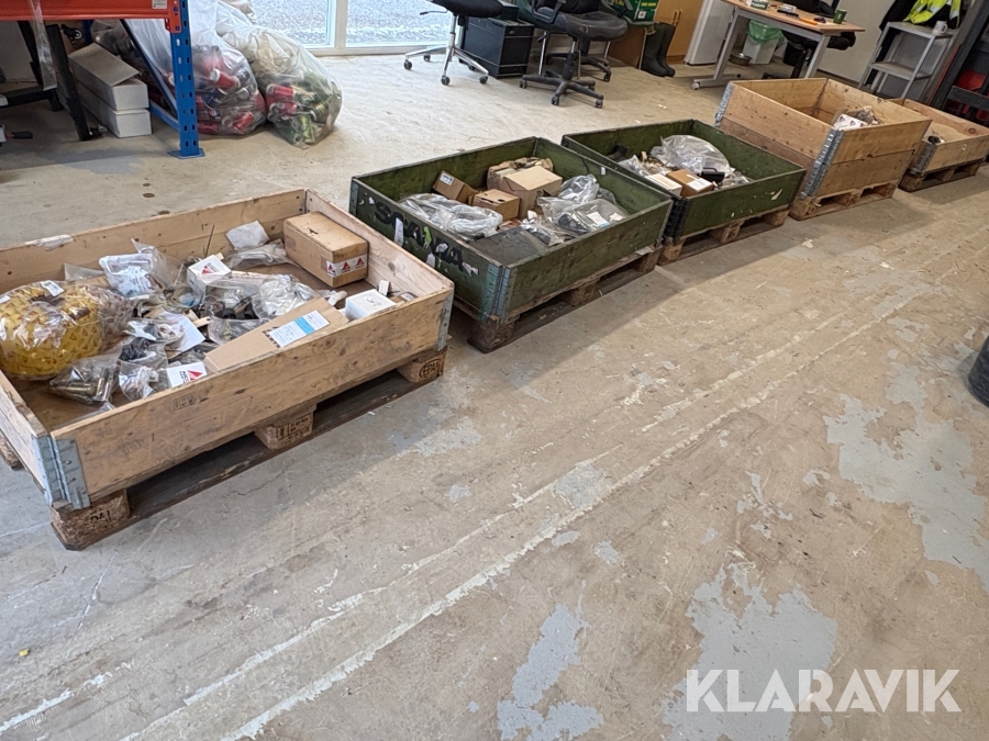 5 paller assorteret Reservedele