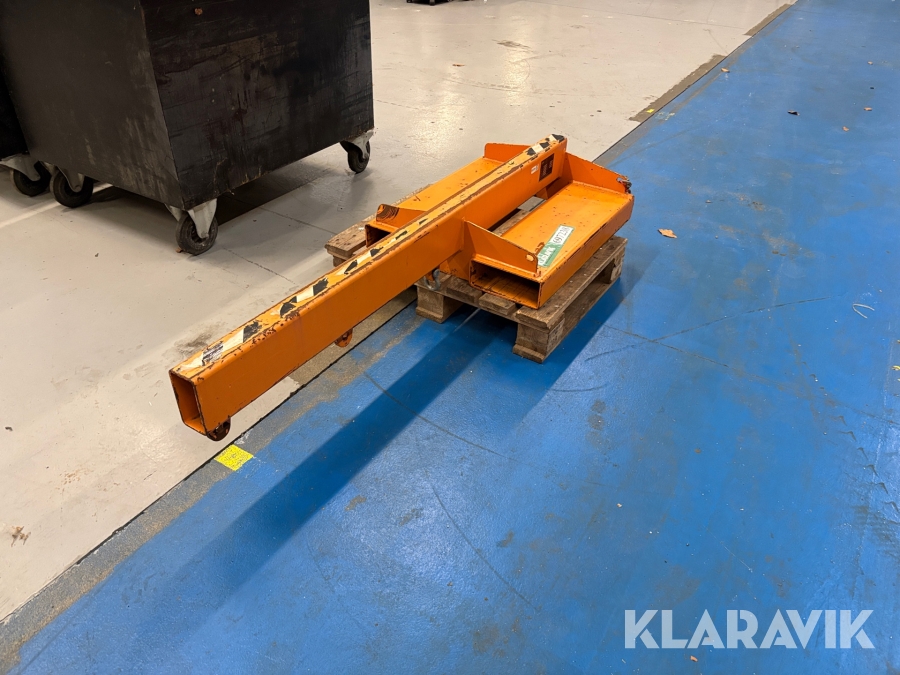 Løfteåg til truck Bauer LA 1600-2.5