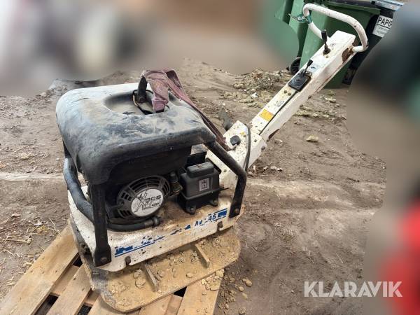 Pladevibrator Tremix MV 245