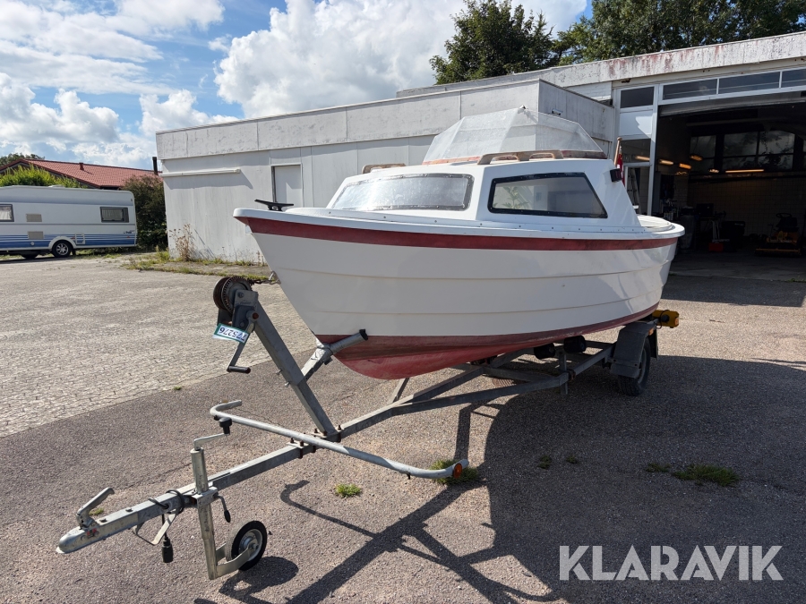 Båd med trailer