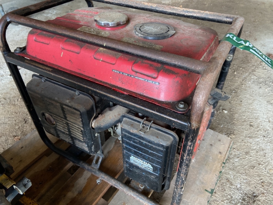 Generator