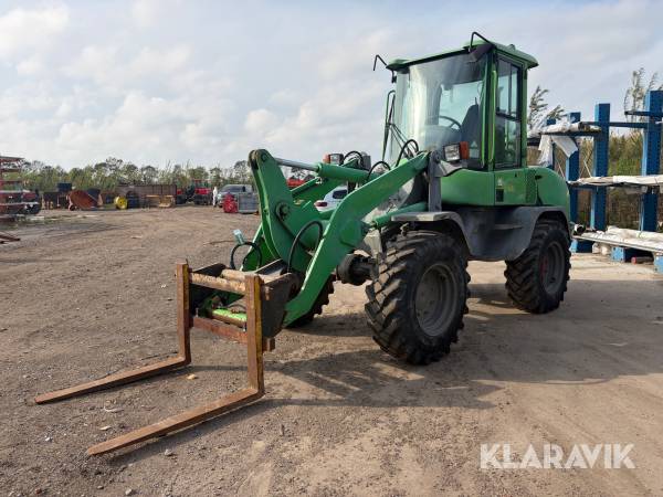 Gummiged Volvo L30B-Z/X med Pallegafler