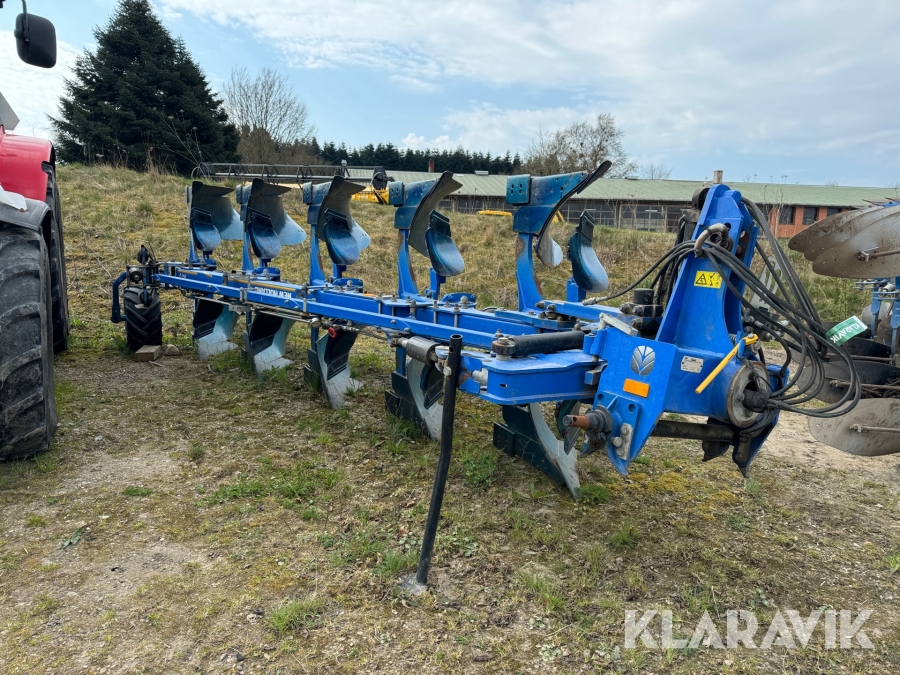 Plov New Holland PHV 51075H