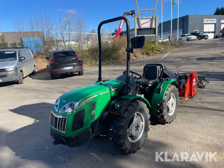 Kompakt traktor Ferrari Cromo K40