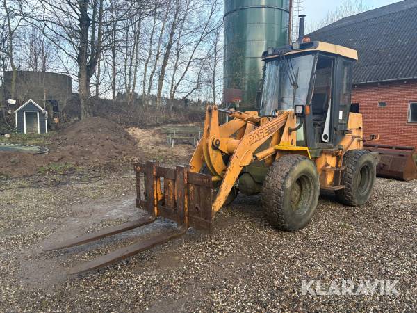 Hjullæsser Case 121B