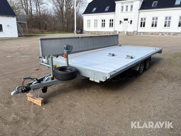 Trailer Variant 3525
