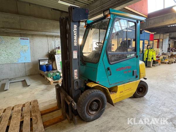 Gas truck Komatsu FG 25 T 1E1
