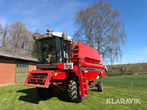 Mejetærsker Dronningborg D8400 14 fods skærebord