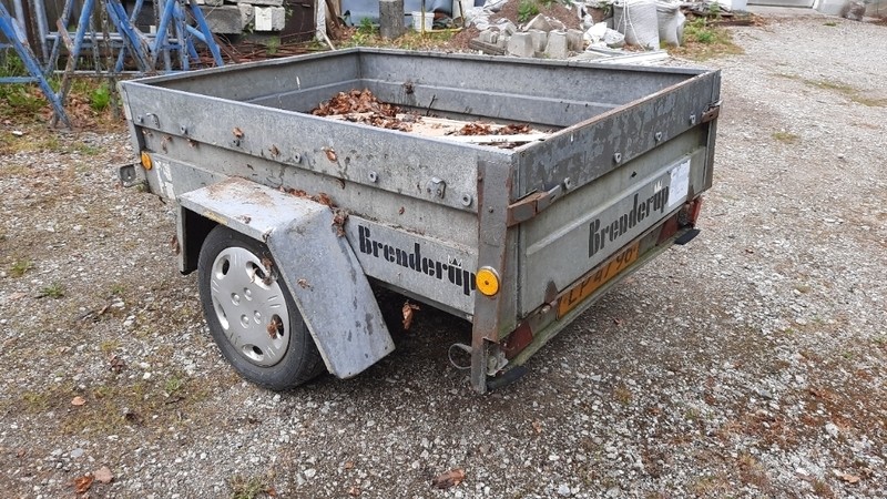 Trailer