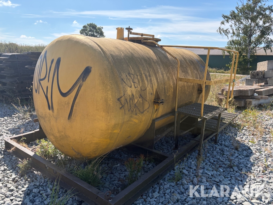 Glasfiber tank med solid ramme