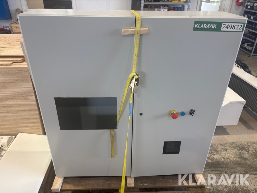 Elskab uden indhold, Esbjerg, Klaravik auktioner