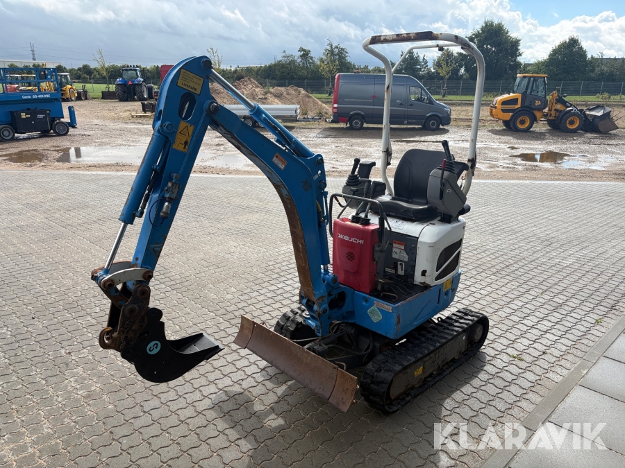 Minigraver Takeuchi TB210R med skovl