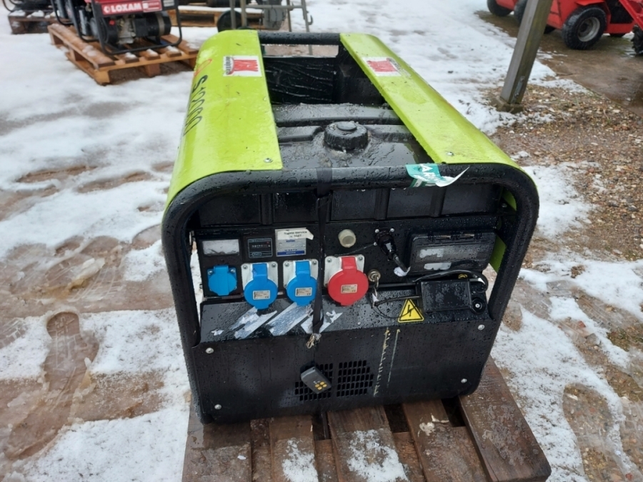 Generator