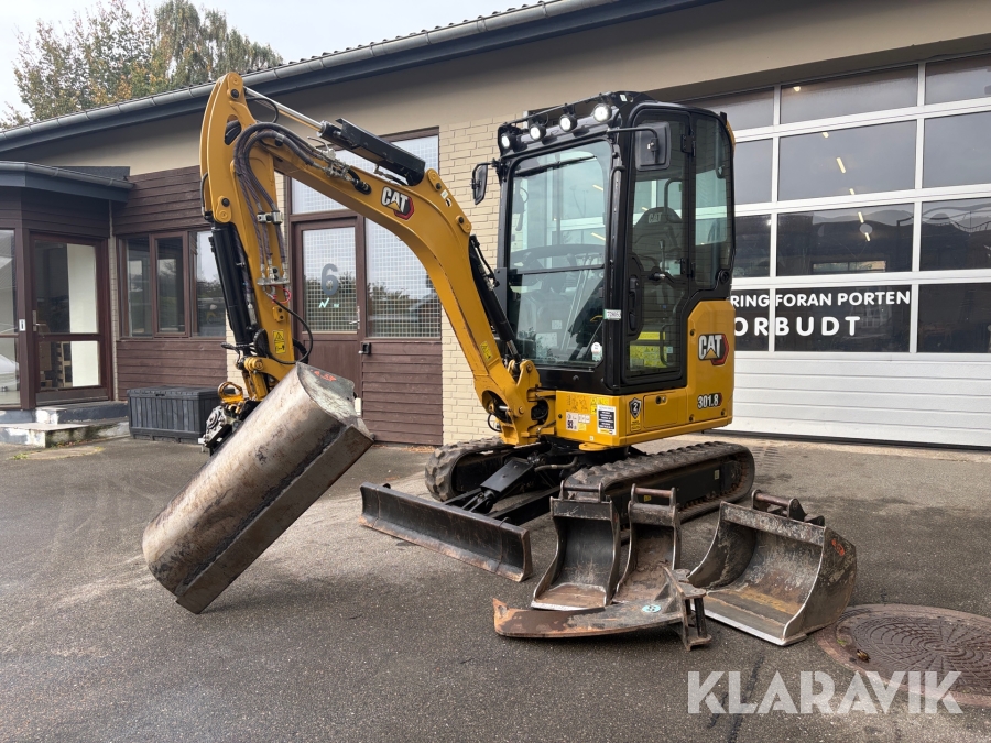 Gravemaskine Caterpillar CAT 301.8 med tilt og centralsmørring