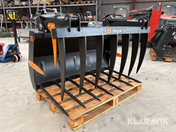 Silograb Alö S+ 130 med Weidemann BOH M16 Styk 1