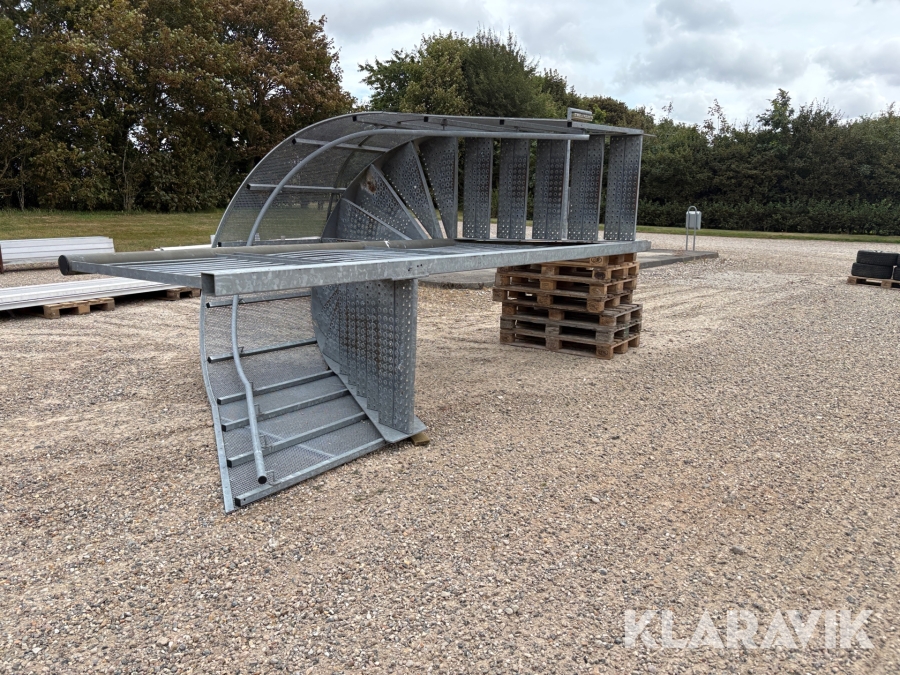 Ståltrappe galvaniseret med repos