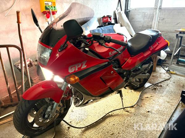 Motorcykel Kawasaki GPZ-R1000 Ninja