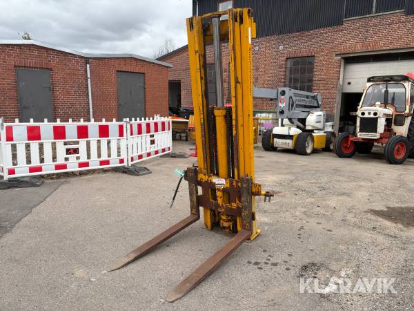 Gaffeltruckmast Jungheinrich hydraulisk til traktor med gafler
