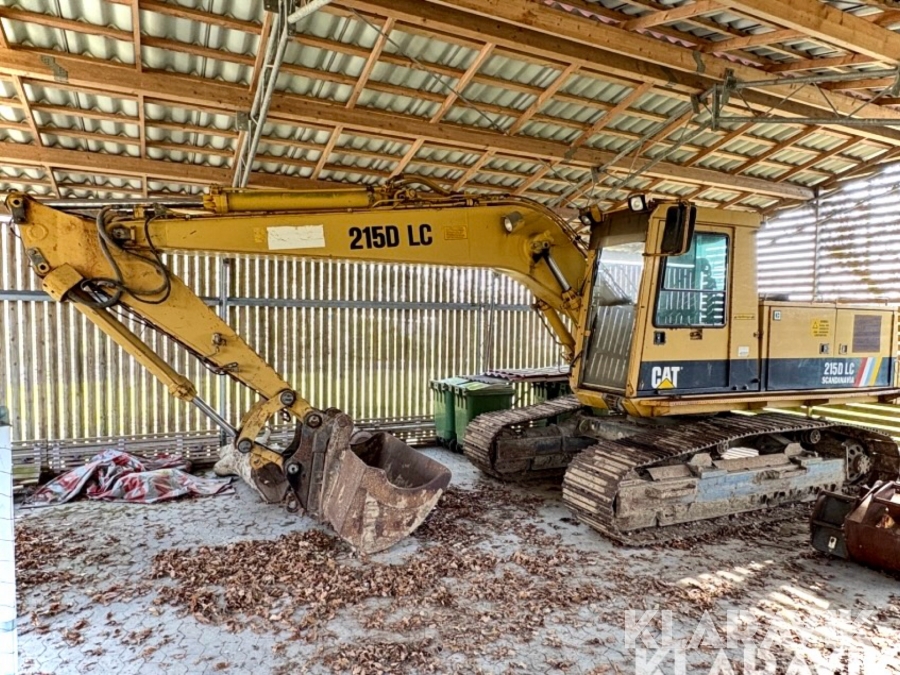 Gravemaskine 20 Tons Caterpillar 215D LC