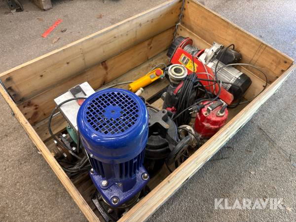 Assorterede pumper og spil - 1 palle