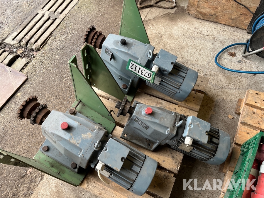 El motore KEB 3 styk. 