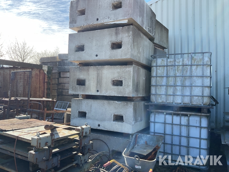 Betonelementer til lysmaster 10 styk