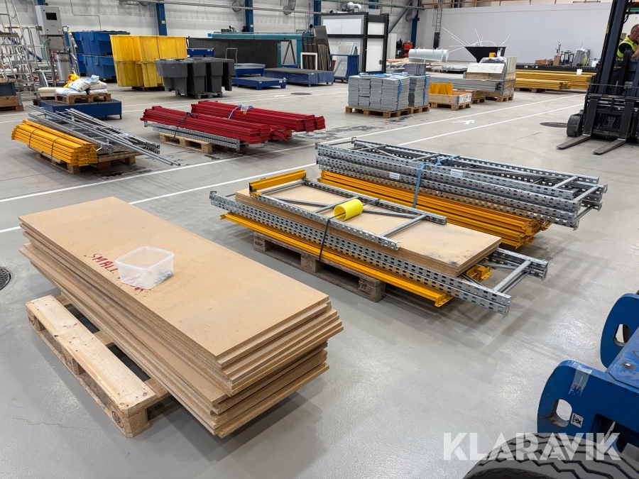 Pallereol - 9 stigereoler/ 23 hylder