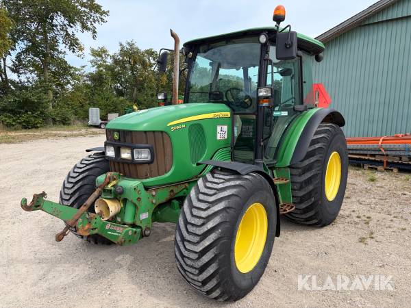 Traktor John Deere 5090M